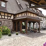 L'auberge Du Cheval Blanc 4*