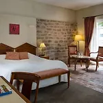 L'auberge Du Cheval Blanc Hotel 4*