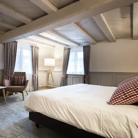 호텔 L'auberge Du Cheval Blanc Et