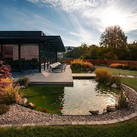 L'auberge Du Cheval Blanc Hotel