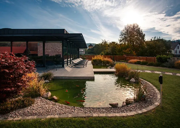 L'auberge Du Cheval Blanc Hotel