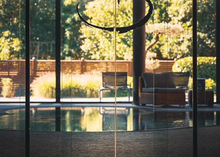 L'auberge Du Cheval Blanc Et Hotel