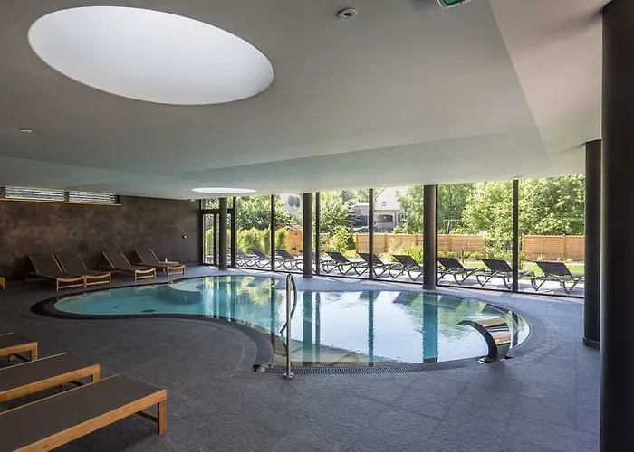 L'auberge Du Cheval Blanc Et 4* Lembach