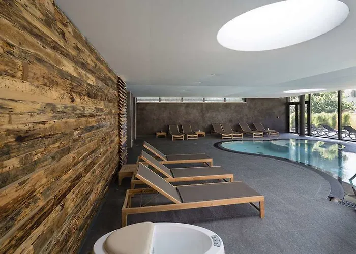 L'auberge Du Cheval Blanc Et Hotel